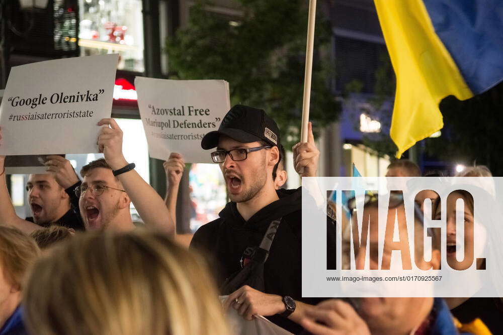 Athens Defenders Day Of Ukraine Ukrainians living in Greece march to