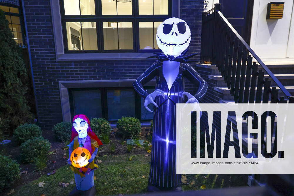 Halloween Decorations In The United States Halloween decorations