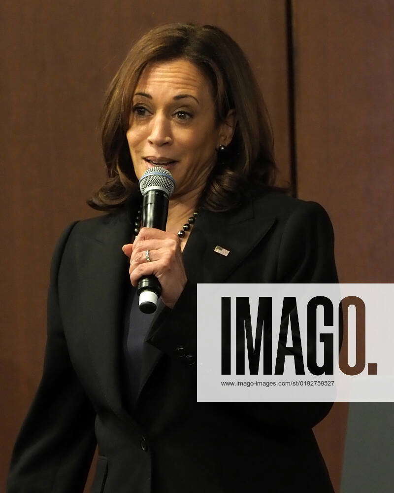 November 3 2022 New York Ny Usa Vice President Kamala Harris