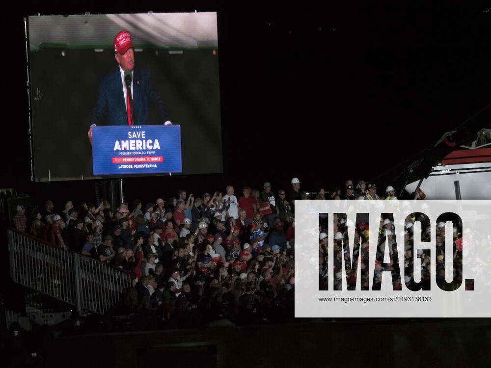 November 5, 2022, Latrobe, Pennsylvania, USA At a rally held at a regional airport near