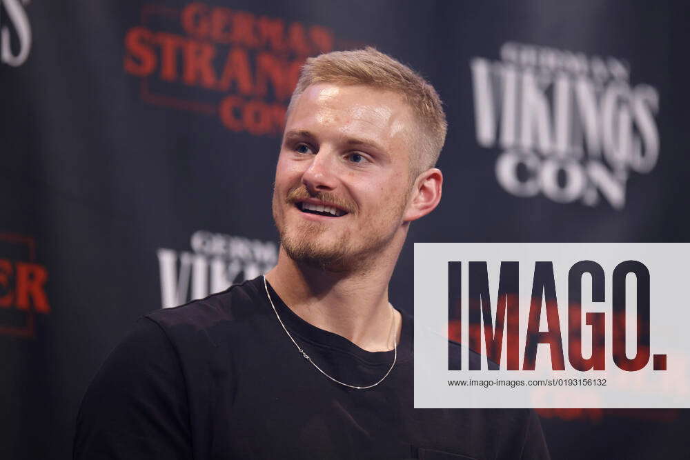 Bjorn Vikings Actor