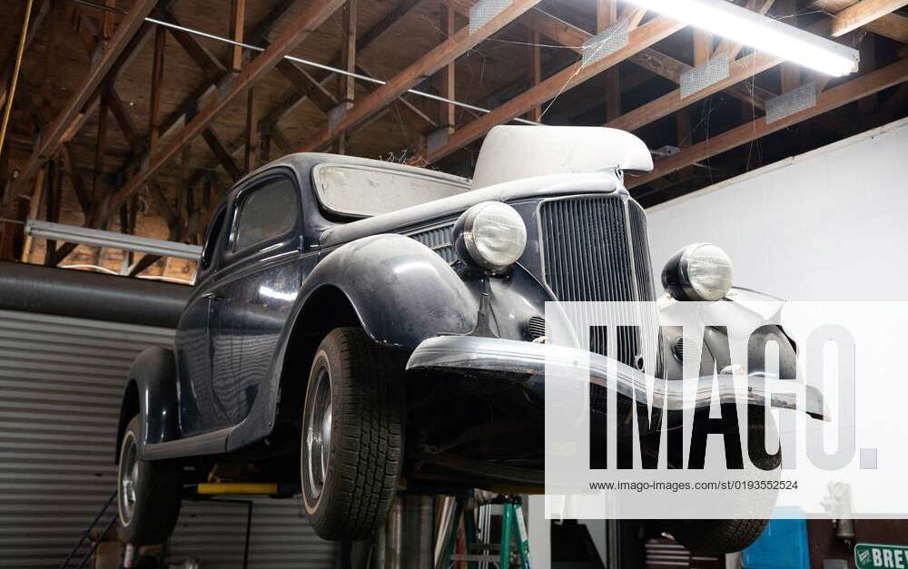 November 7, 2022, Seffner, Florida, USA A Ford Coupe from the 1930Ã¢â