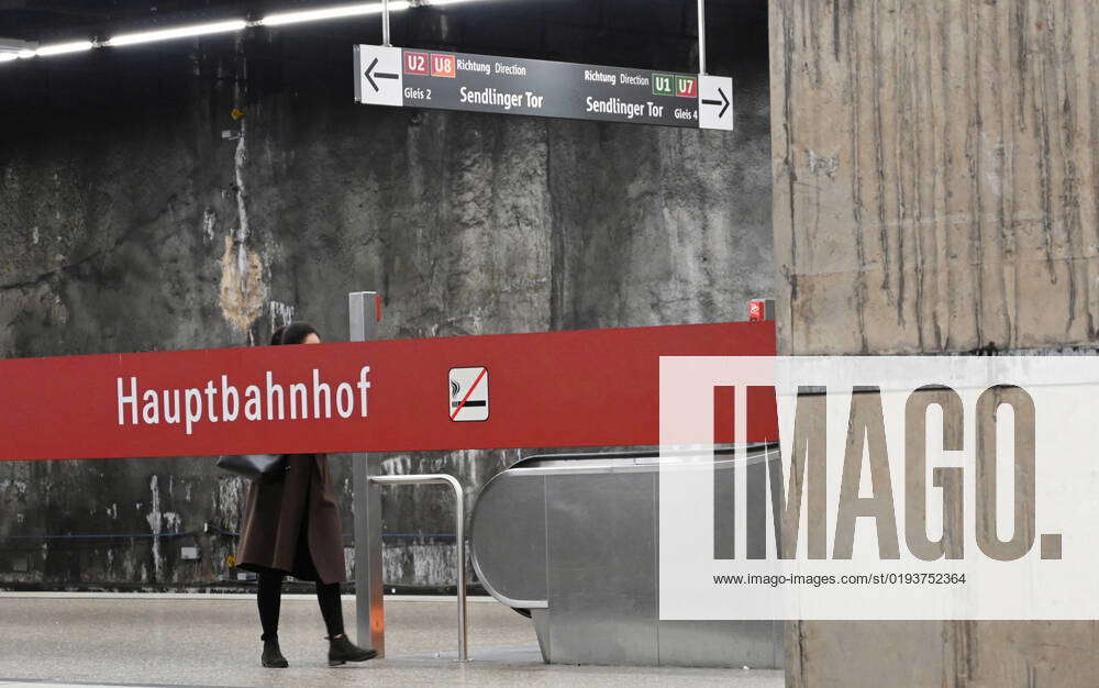 29 09 22 Munich S BAhn, MVV, train tickets, MVV tickets, Munich Central