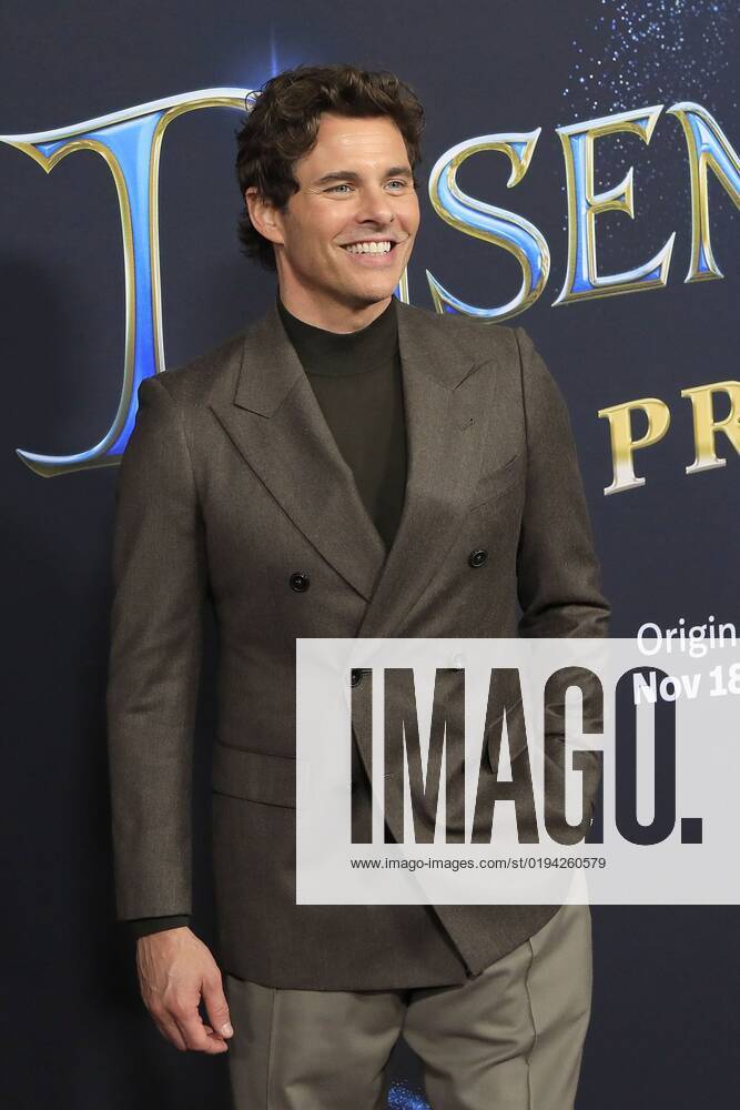 James Marsden at arrivals for DISENCHANTED Premiere, El Capitan Theatre