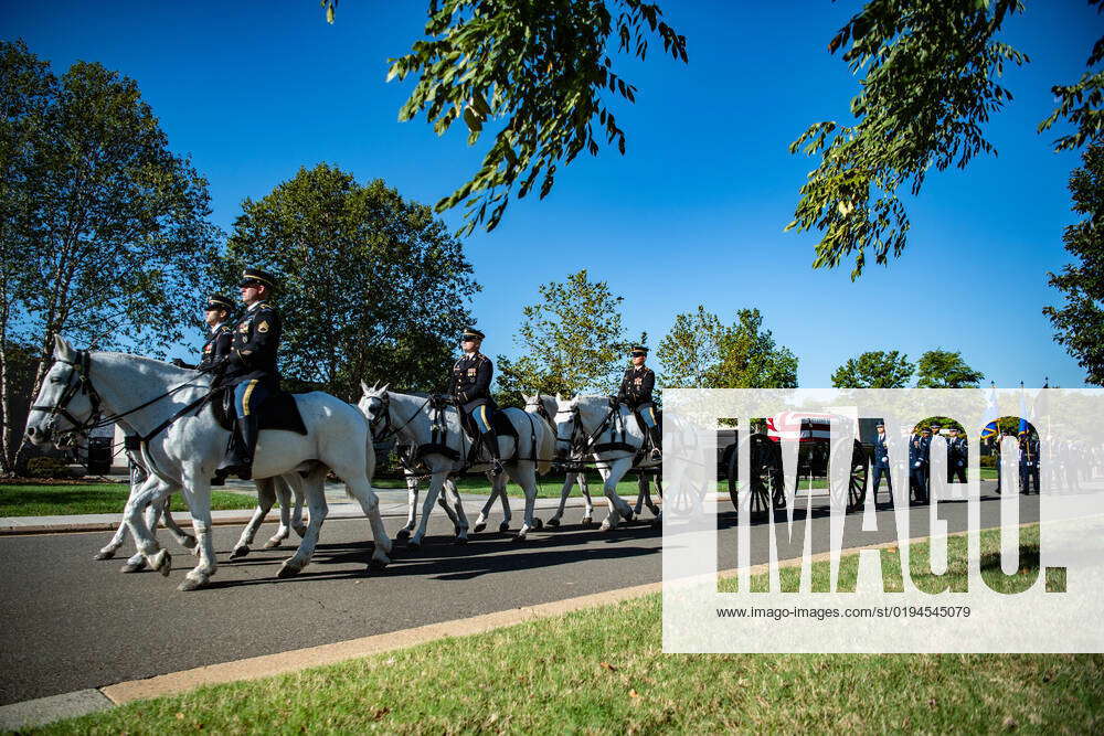 The U.S. Air Force Honor Guard, the U.S. Air Force Ceremonial Brass ...