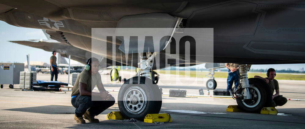 U.S. Airmen assigned to the 33rd Aircraft Maintenance Squadron, Eglin ...