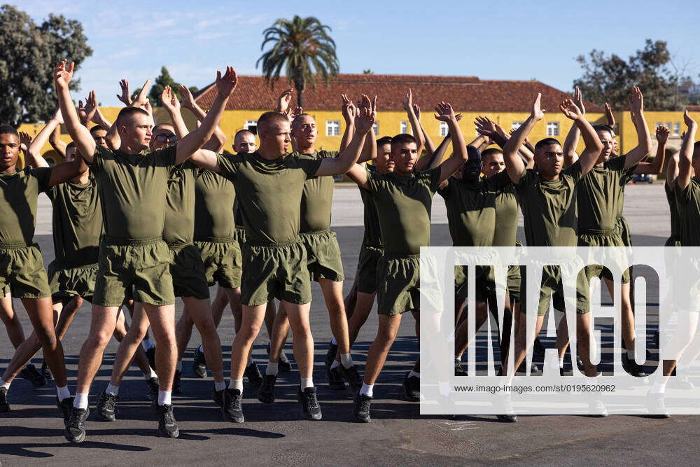 New U S Marines With Echo Company 2nd Recruit Training Battalion