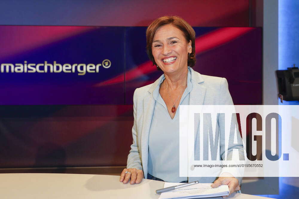 Sandra Maischberger On The ARD Talk Show Maischberger In WDR Studio B ...