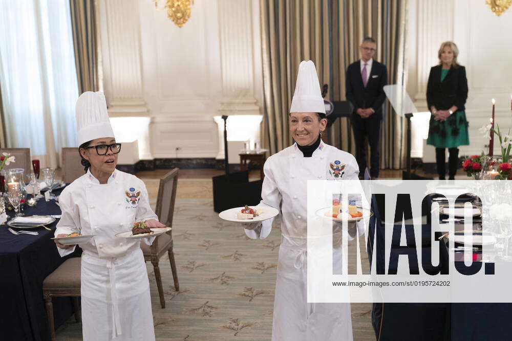 White House Executive Chef Cris Comerford and White House Executive Pastry Chef Susie Morrison
