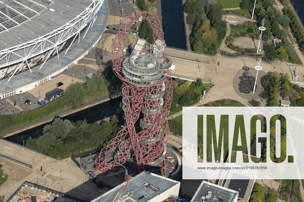 The ArcelorMittal Orbit, formerly known as the Orbit Tower, Stratford ...