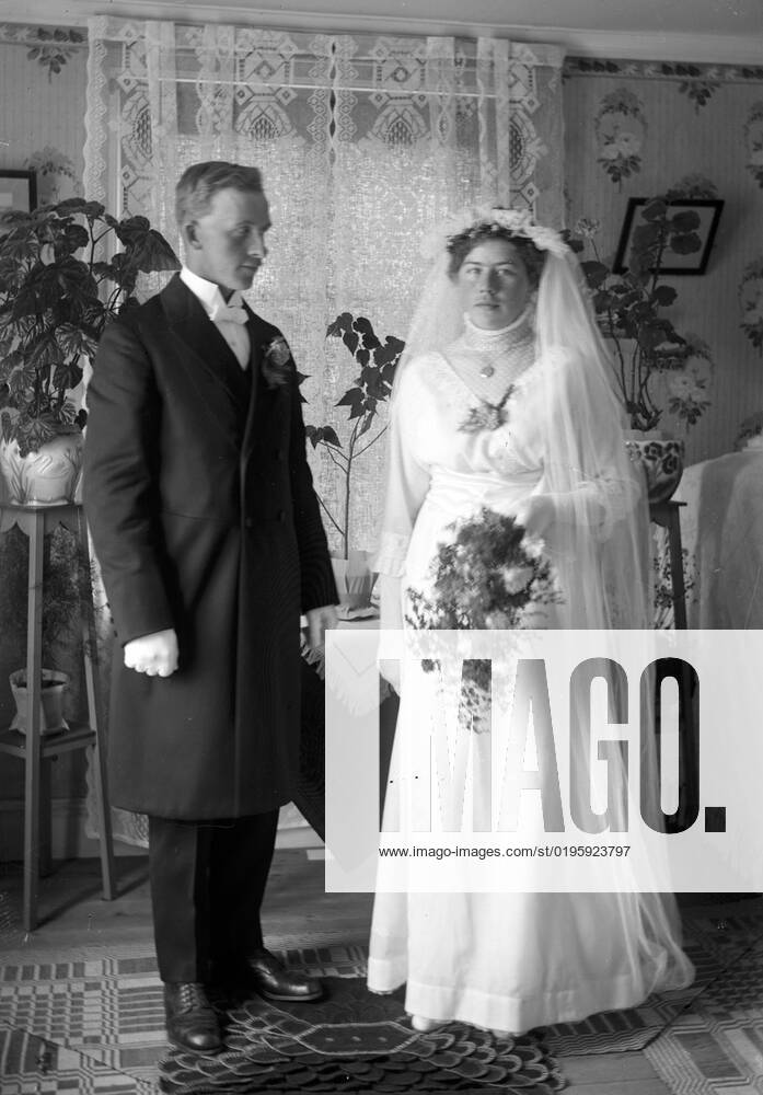 Emil Lindgren B. September 15, 1891 And Ester Kristina Johansson B ...