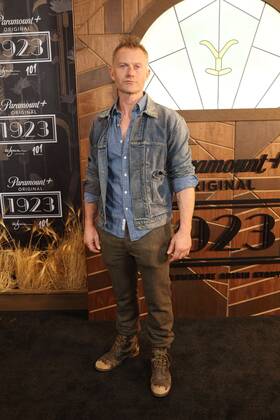 James Badge Dale at arrivals for 1923 Series Premiere, Intrigue ...