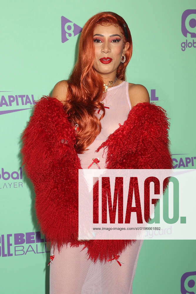 Eliza Rose attends the Capital Jingle Bell Ball 2022 day 2 at The O2