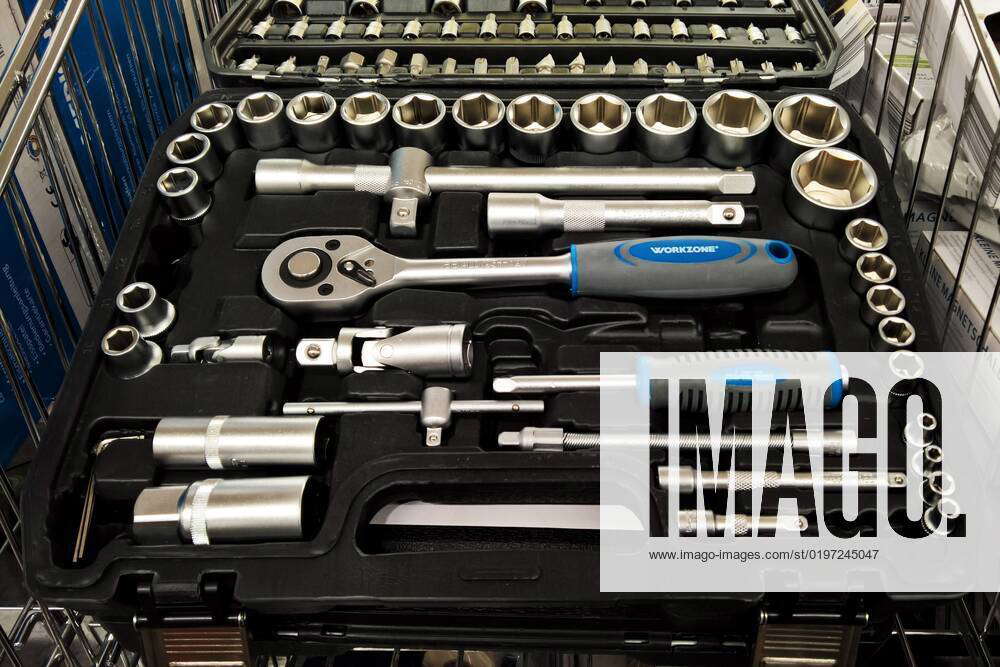 Workzone tool socket wrench set with ratchet in the assortment of Aldi