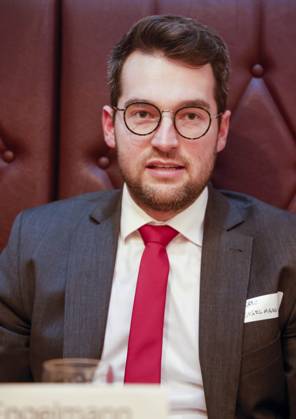 Election campaign for mayor of the state capital Mainz, candidate Marc ...