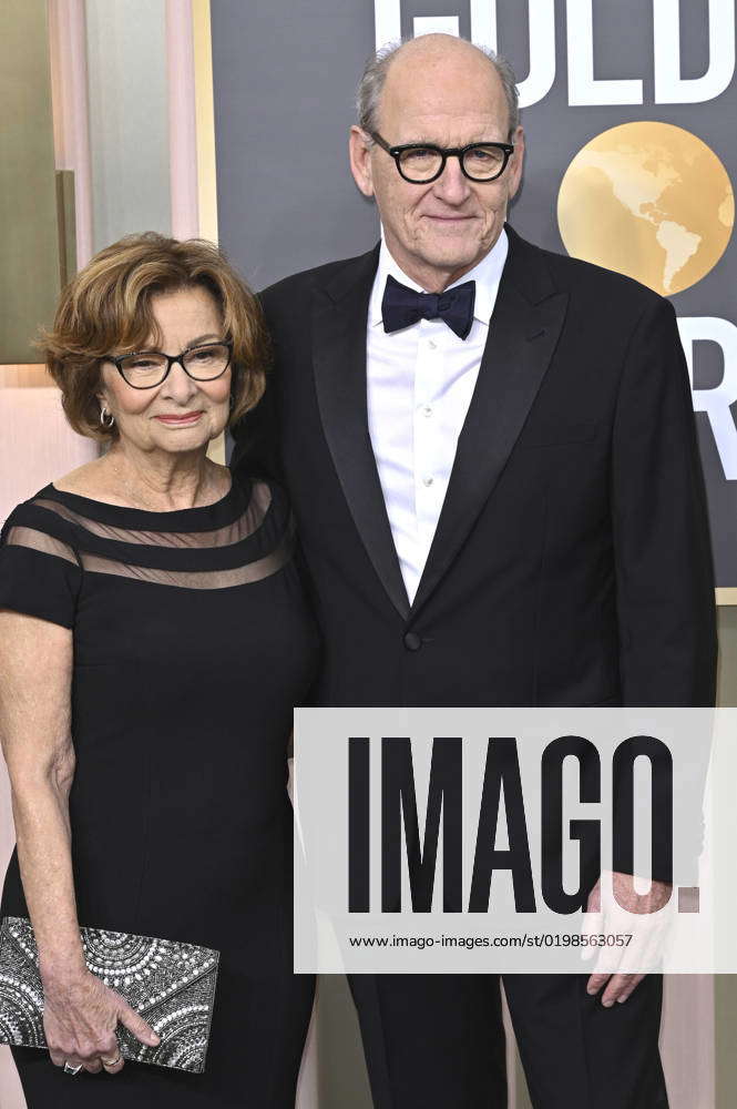 Richard Jenkins With Wife Sharon R Friedrick At The 80 Golden Globe