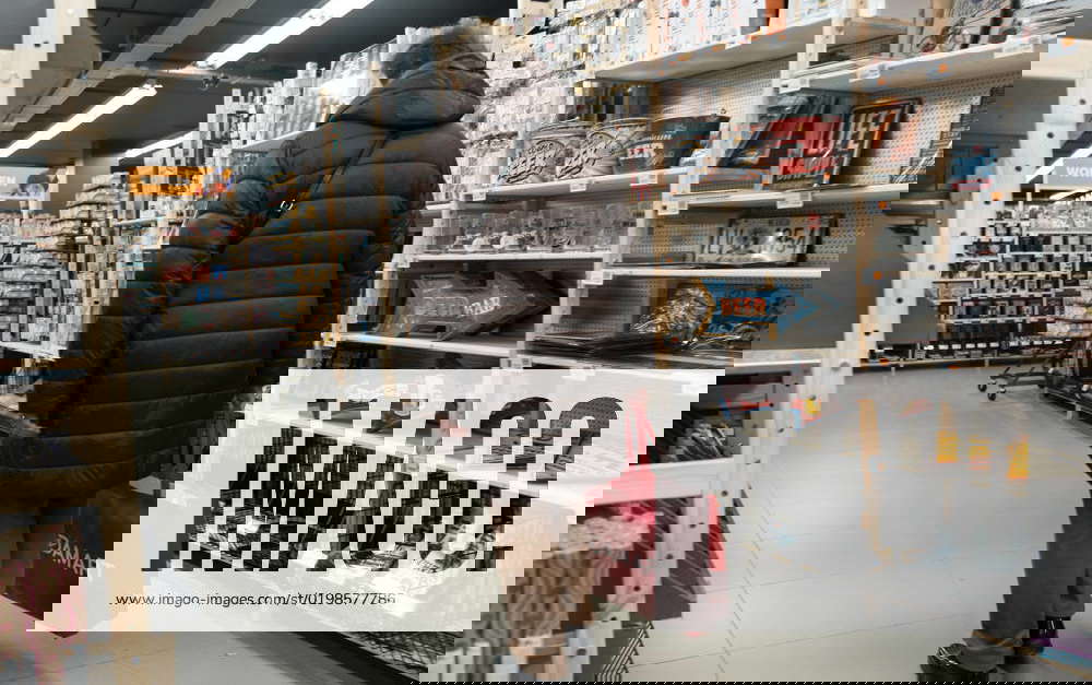 Brugge, Belgium 6 December 2022 Theme image shopping, people