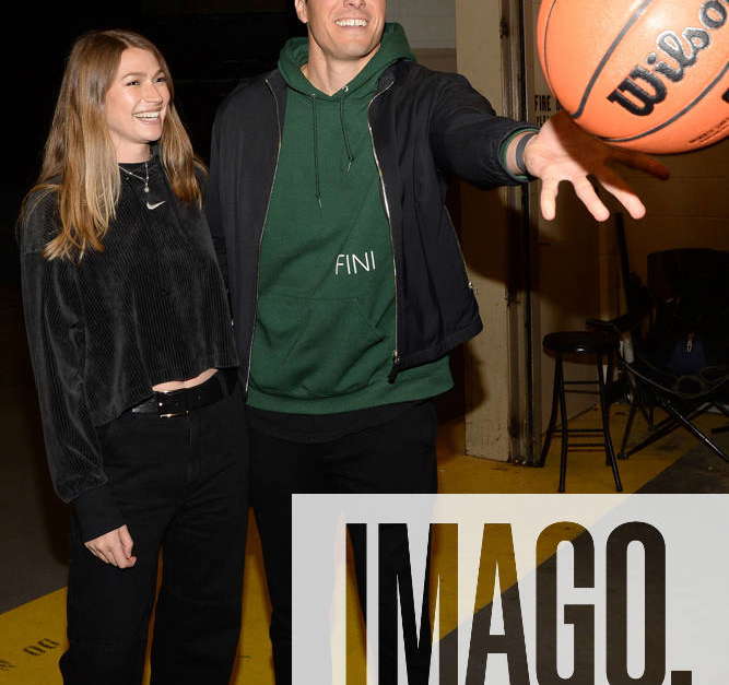 Celebrities At The New York Knicks Game Featuring: Will Reeve, Amanda Dubin Where: New York, New Yor