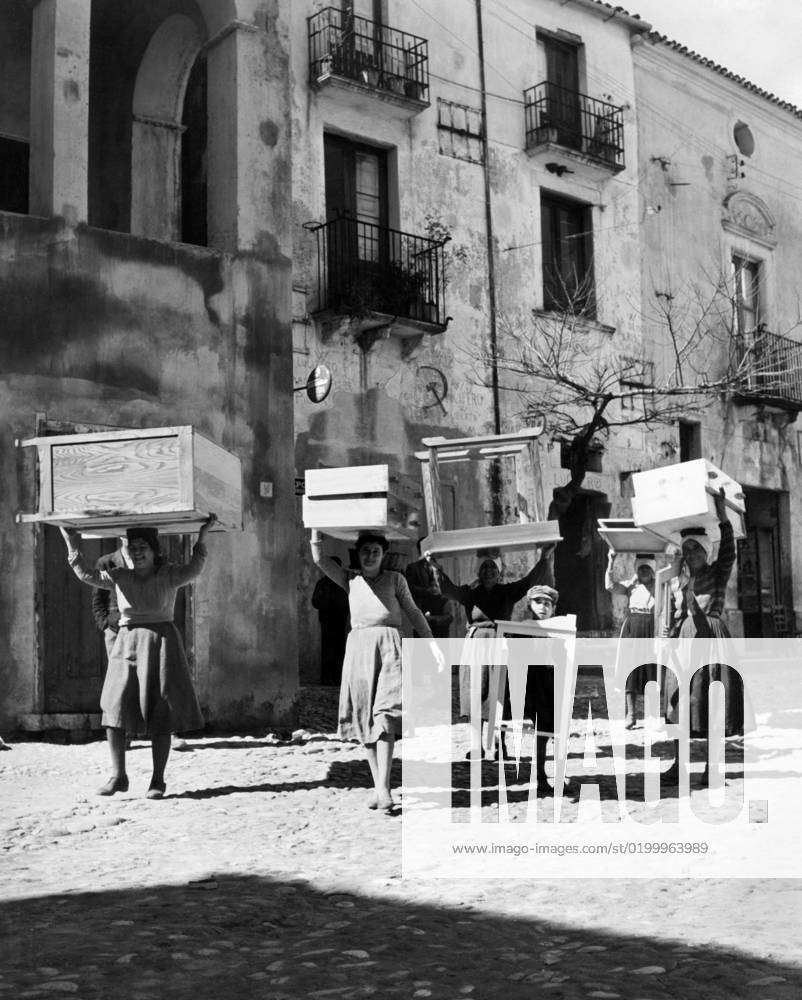 Women on the street, calabria, italy