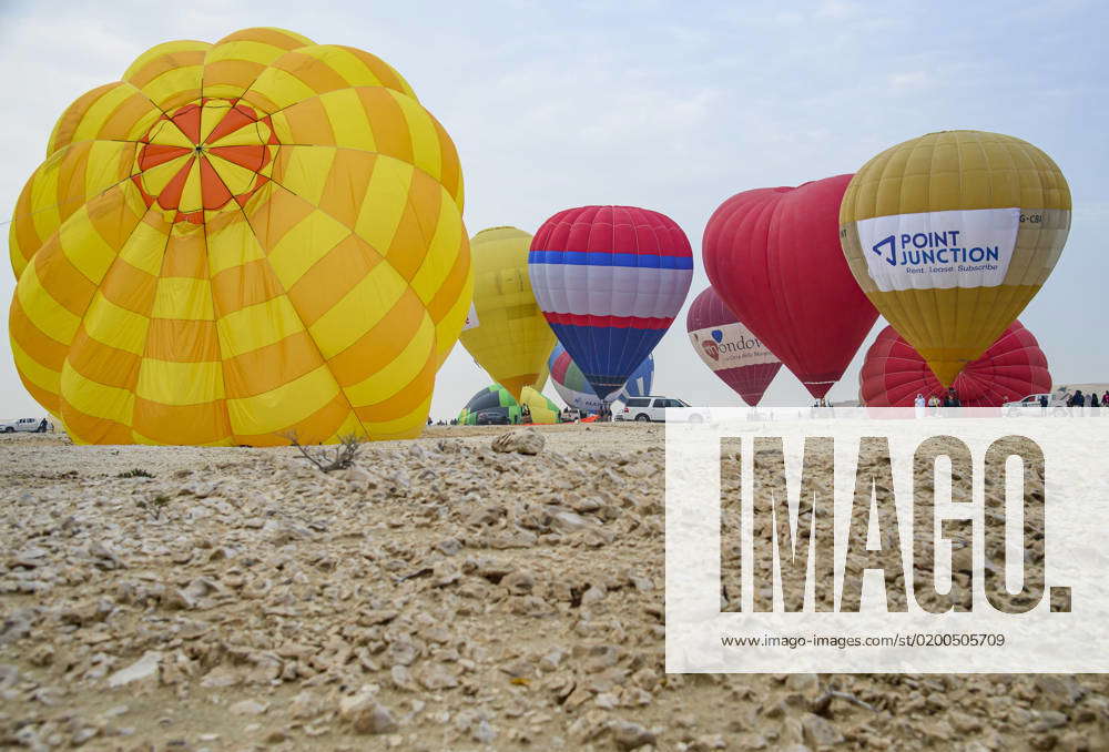 Qatar Balloon Festival 2023 In Sealine Desert Doha,Qatar Crew Members ...