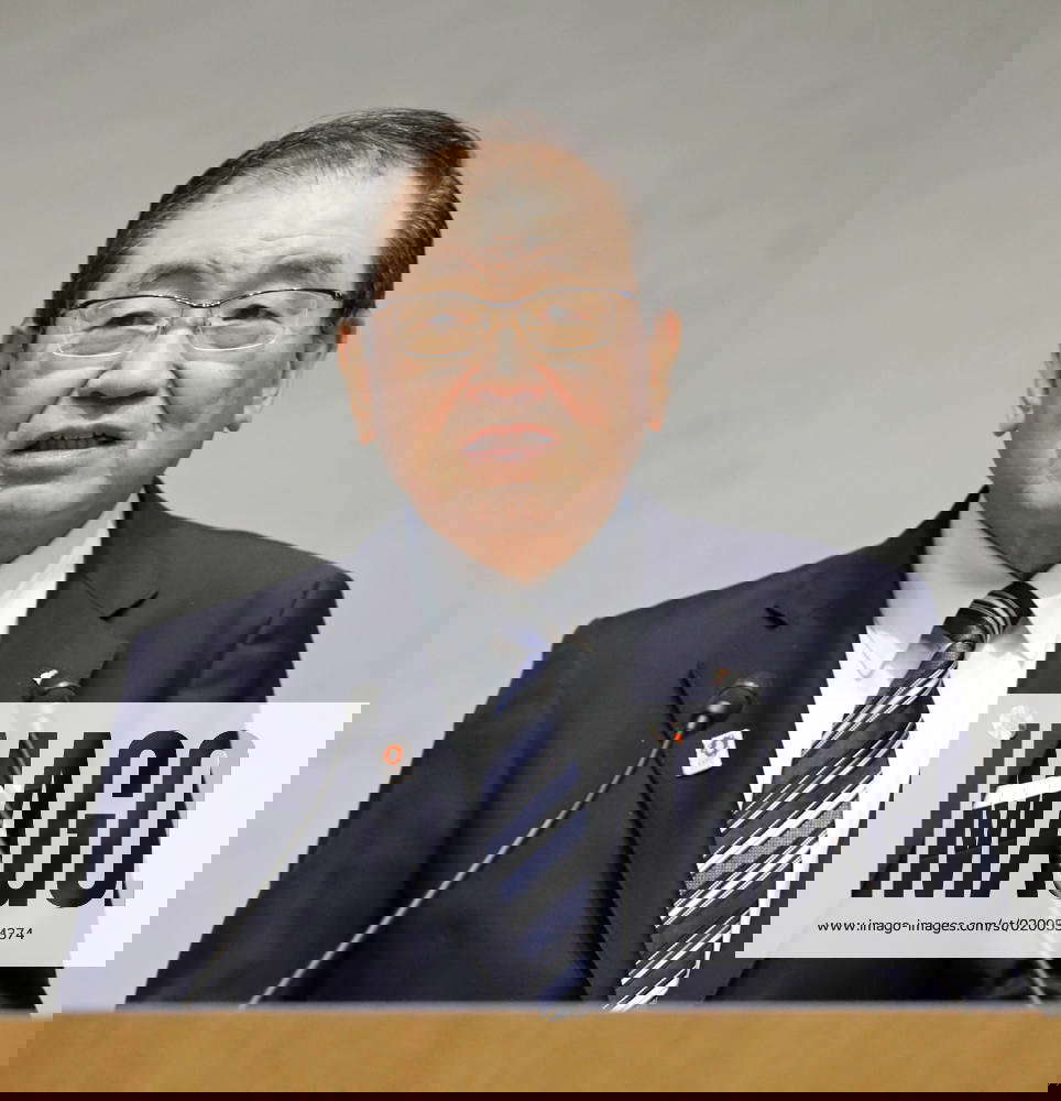 Keidanren chief addresses labormanagement forum Masakazu Tokura