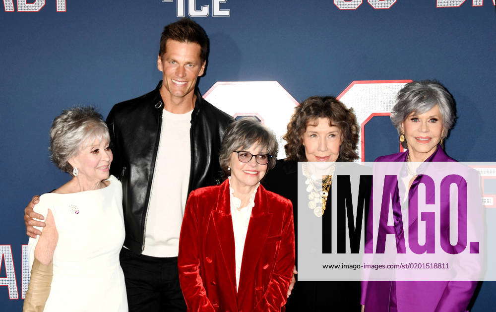 Tom Brady The Making of 80 for Brady with Lily Tomlin, Jane Fonda, Rita  Moreno, Sally Field