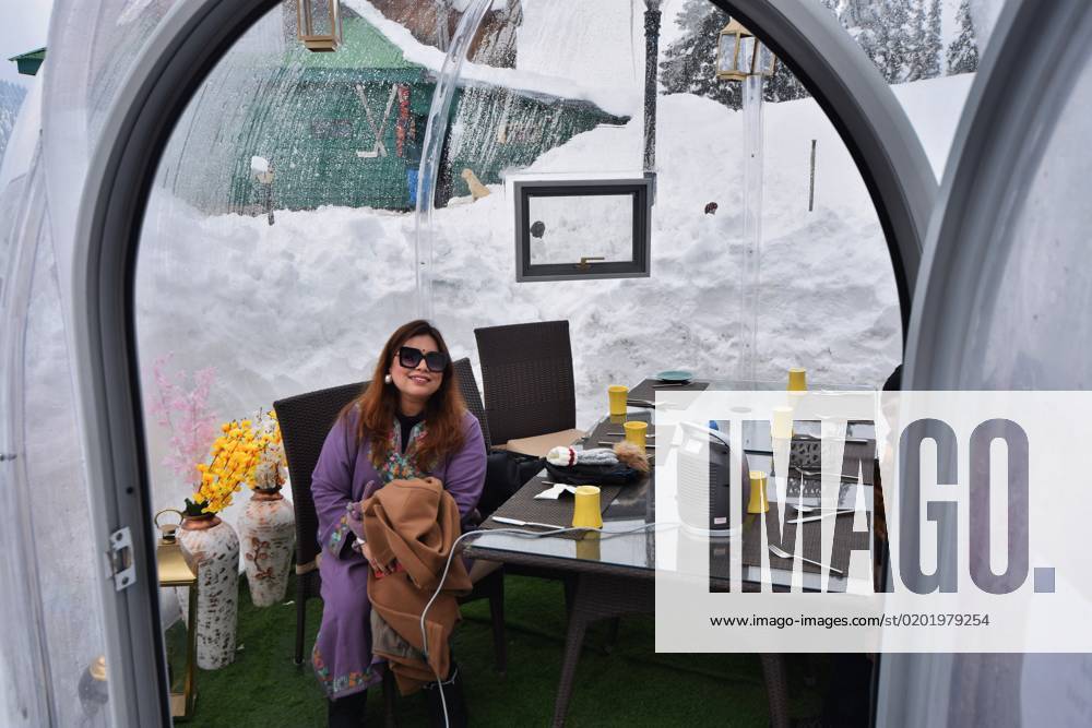 India First Glass Igloo restaurant in Gulmarg, Kashmir people enjoying moment at Glass igloo