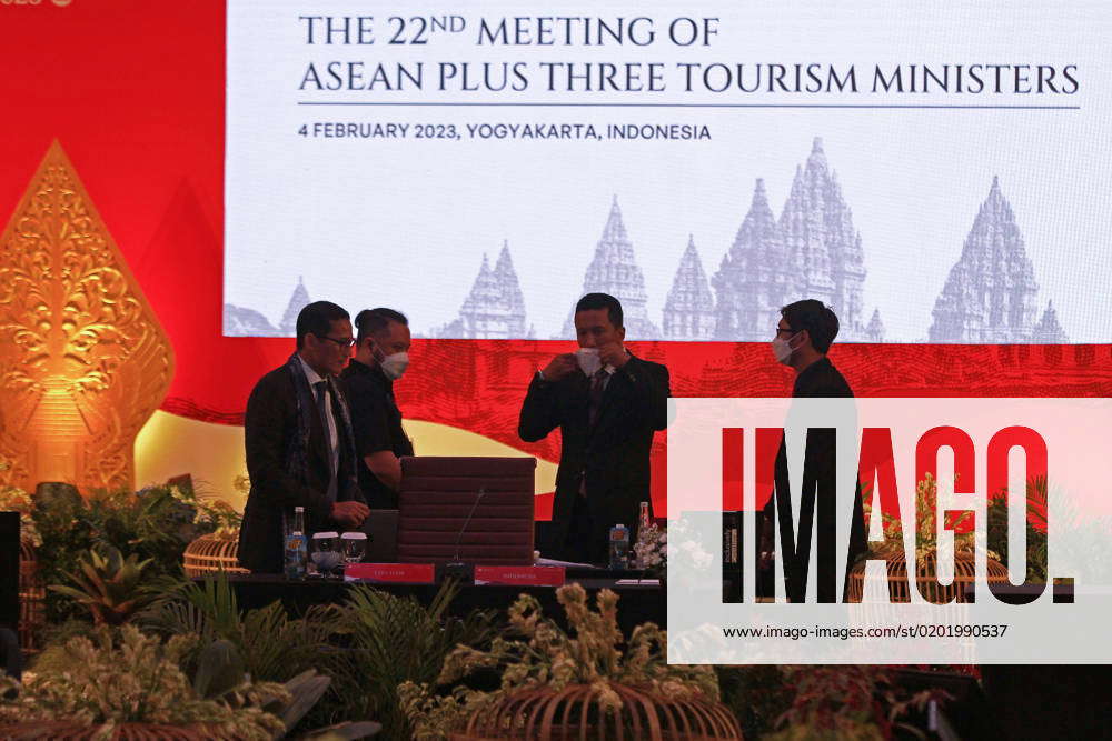 ASEAN Tourism Ministers Meeting In Yogyakarta Indonesian Minister Of ...