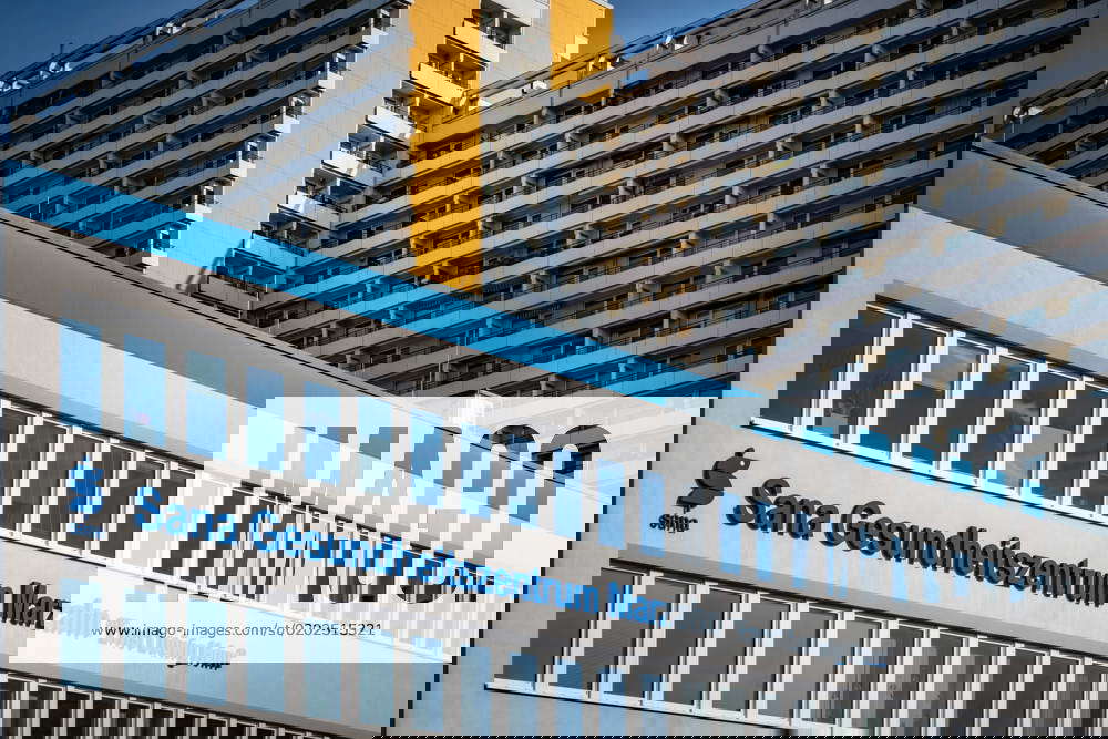 Berlin Marzahn Hellersdorf Helene Weigel Platz, Sana Health Center 09