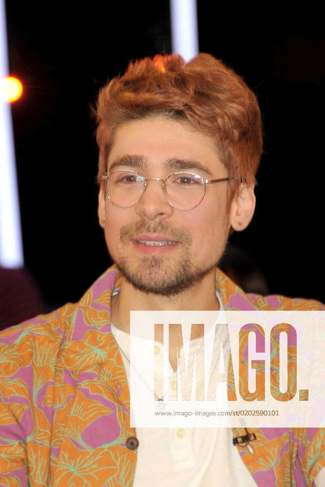 julian-pajzs-recording-of-the-tv-program-ndr-talk-show-at-the-ndr