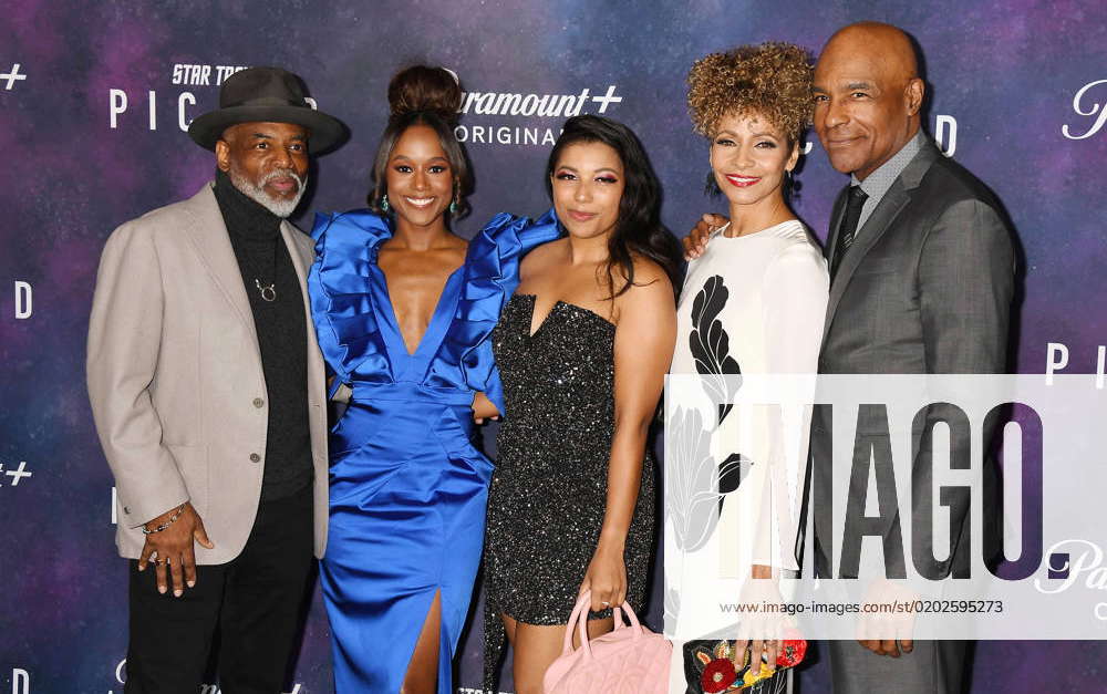 Levar Burton, Ashlei Sharpe Chestnut, Mica Burton, Michelle Hurd And 