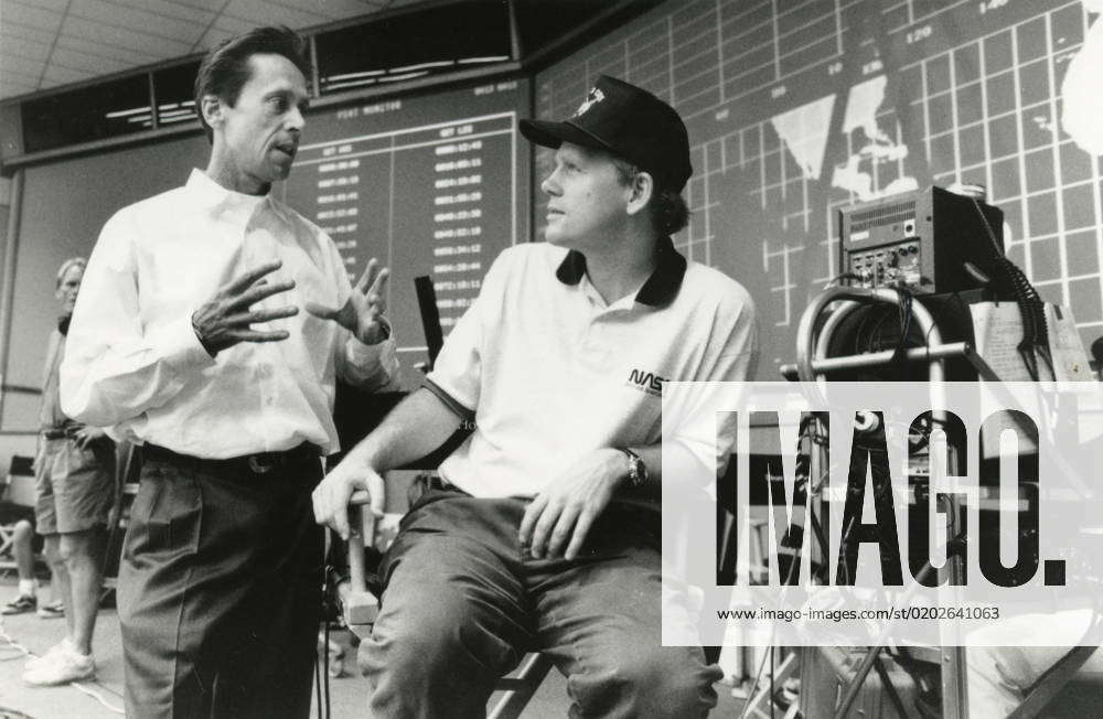 American film director Ron Howard and producer Brian Grazer on the set ...