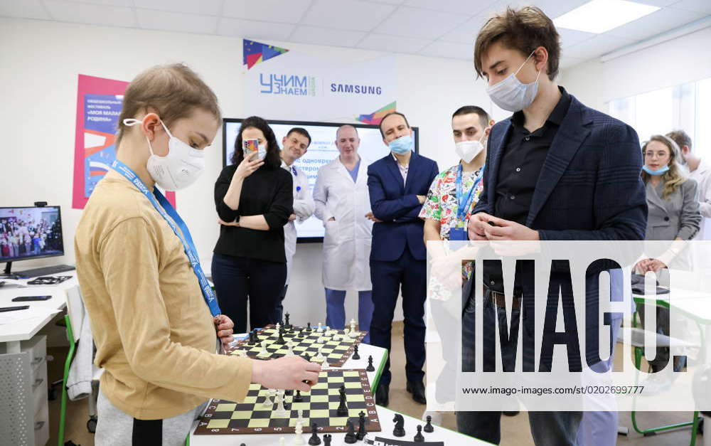 RUSSIA, MOSCOW - FEBRUARY 15, 2023: Russian chess grandmaster Daniil Dubov  (R back) is seen during