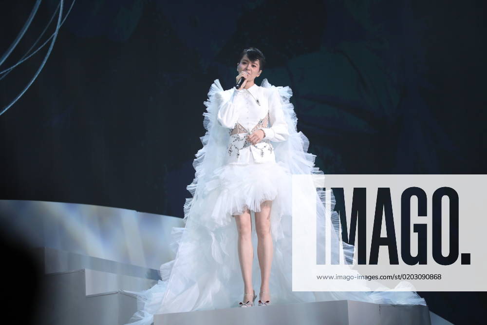HONG KONG, CHINA FEBRUARY 19 Singer Gigi Leung performs on the stage