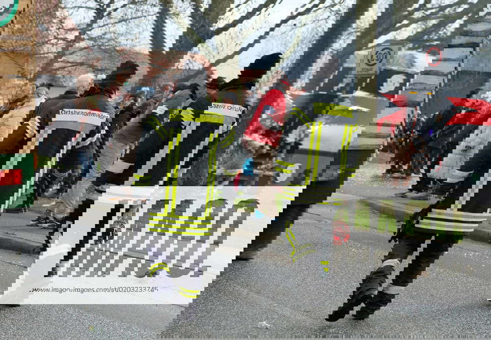 Fire department in different pictures and actions in Hohnstedt near