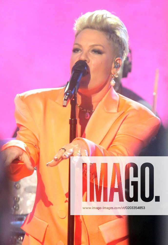 Pink on Today Show Concert Series to talk about new album Trustfall and