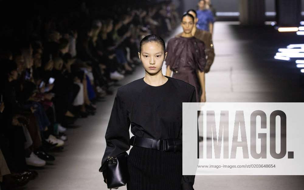 Tod s Runway Fall Winter 20232024 Milan Fashion Week A model walks