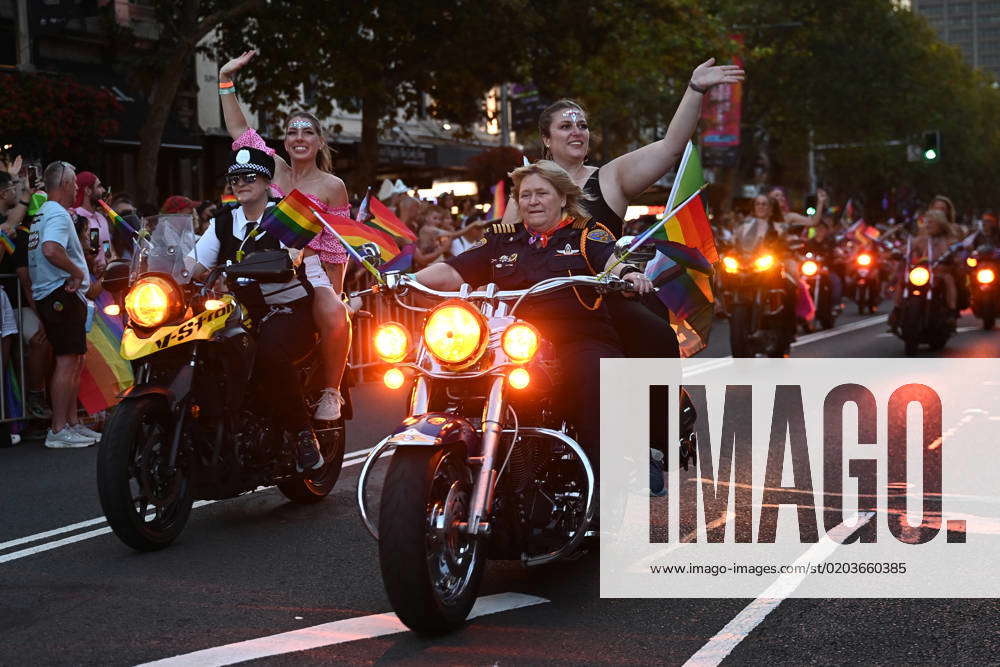 Sydney Gay And Lesbian Mardi Gras Parade Dykes On Bikes Lead The 45th Annual Gay And Lesbian Mardi 