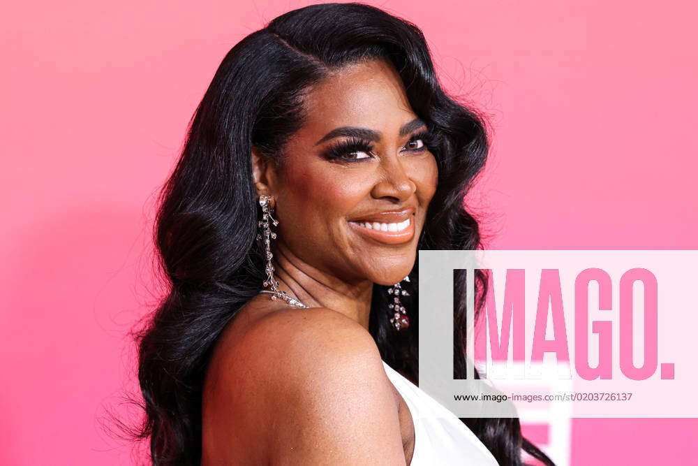 54th Annual NAACP Image Awards Arrivals Kenya Moore arrives at the