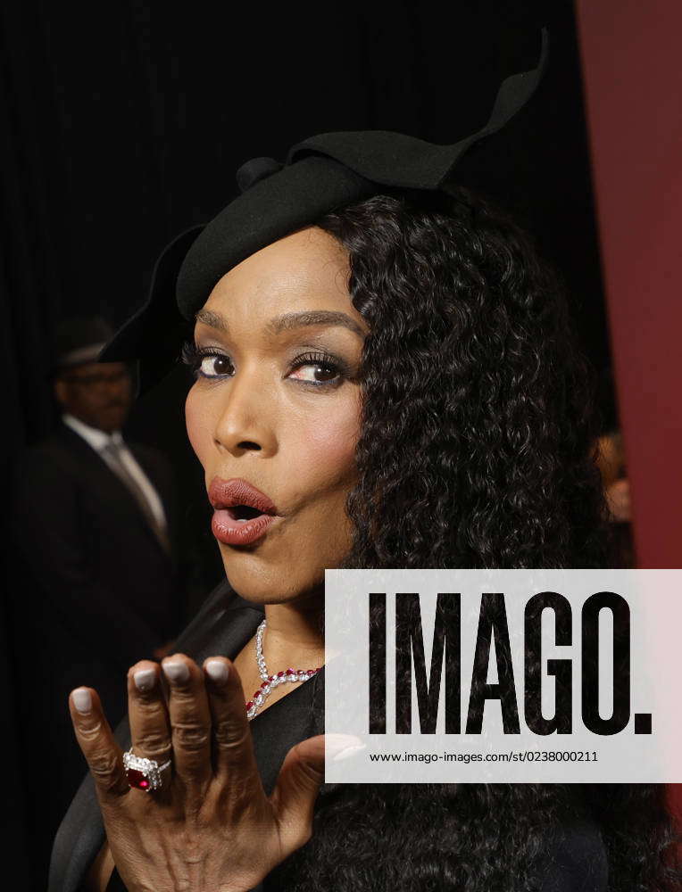 LOS ANGELES, CA - FEBRUARY 27: Angela Bassett at the 25th Costume