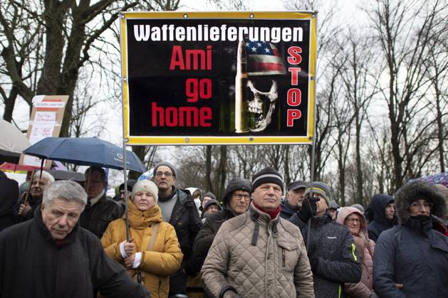 Friedensdemo - Aufstand Fuer Frieden DEU, Deutschland, Germany, Berlin ...