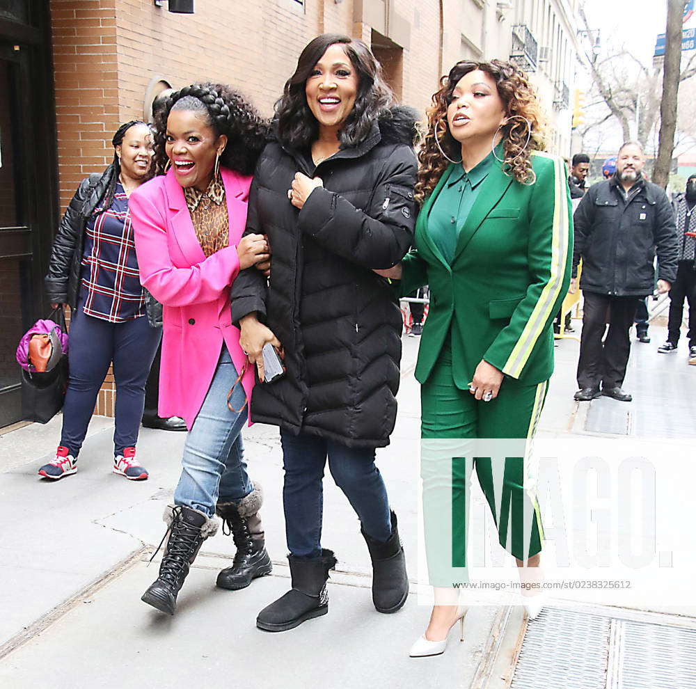 March 01 2023 Yvette Nicole Brown, Kym Whitley, Tisha Campbell, on The View  to talk about