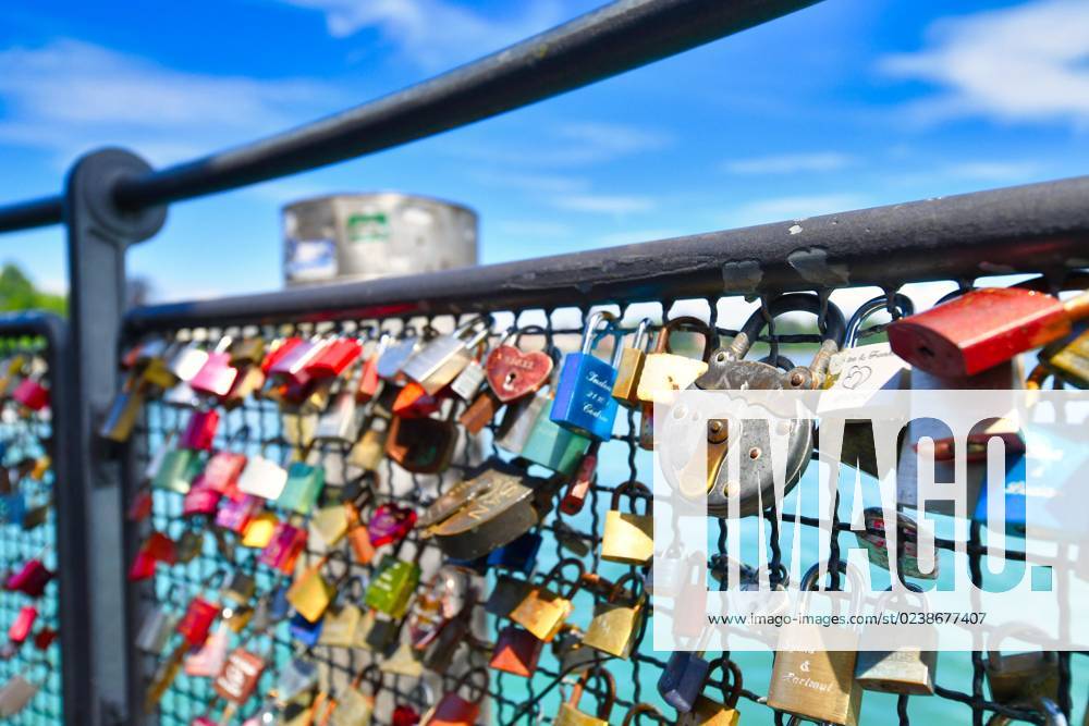 Lock Control Monuments locks on Railing of Socket the Imperia statue at Bodenseehafen ...