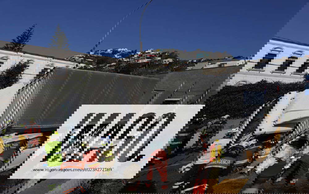 Valparaiso, March 7, 2023 A car accident involving three vehicles left