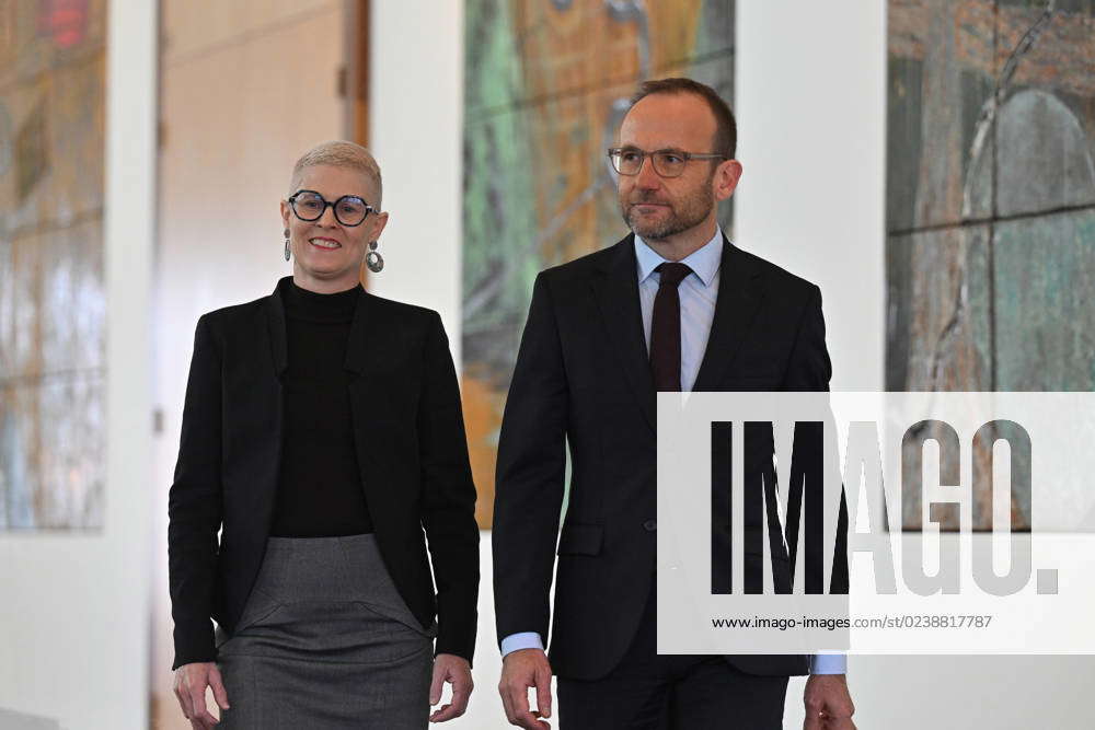 ADAM BANDT PRESSER, Greens leader Adam Bandt and Greens senator Penny ...