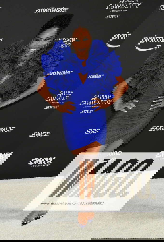 LOS ANGELES, CA MARCH 9 Brandee Evans at the Essence 16th Annual