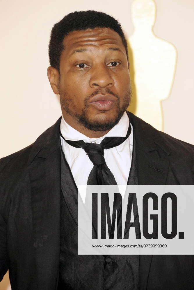 Jonathan Majors at the Oscars 2023 95th Annual Academy Awards at the