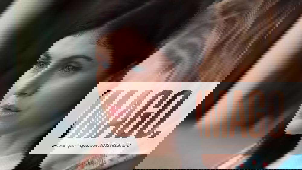 WILDFLOWER, from left Alexandra Daddario, Jean Smart, 2022. Momentum