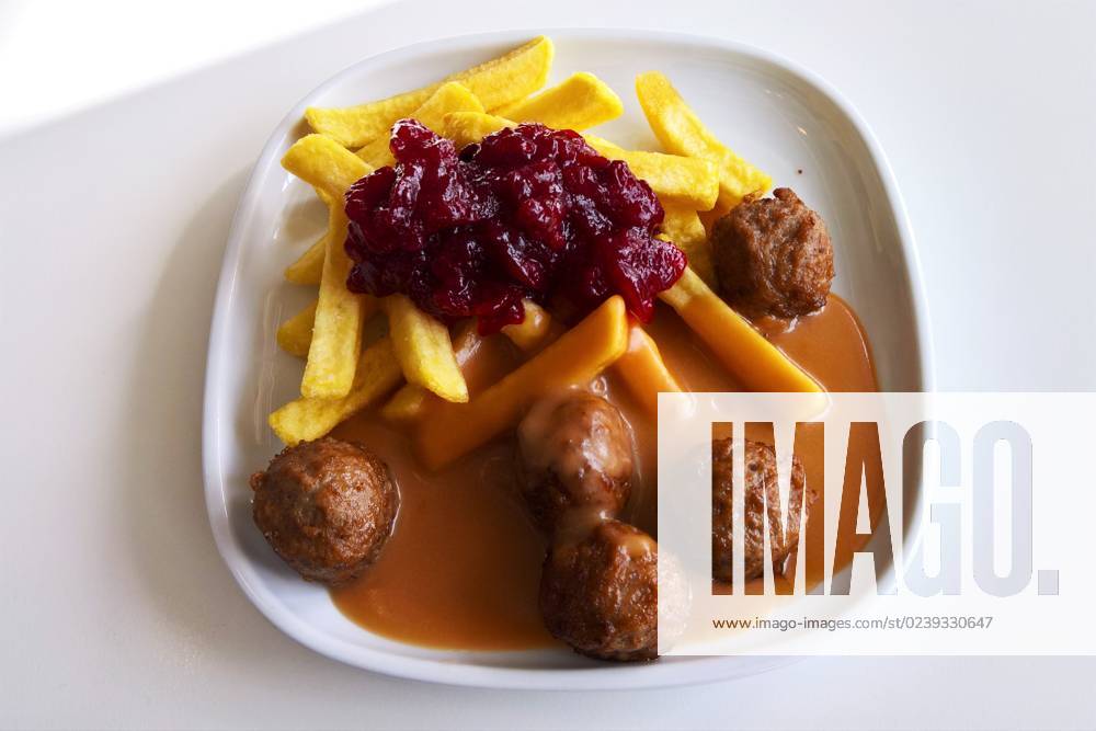 Ikea restaurant, children Koettbullar, meatballs with fries and