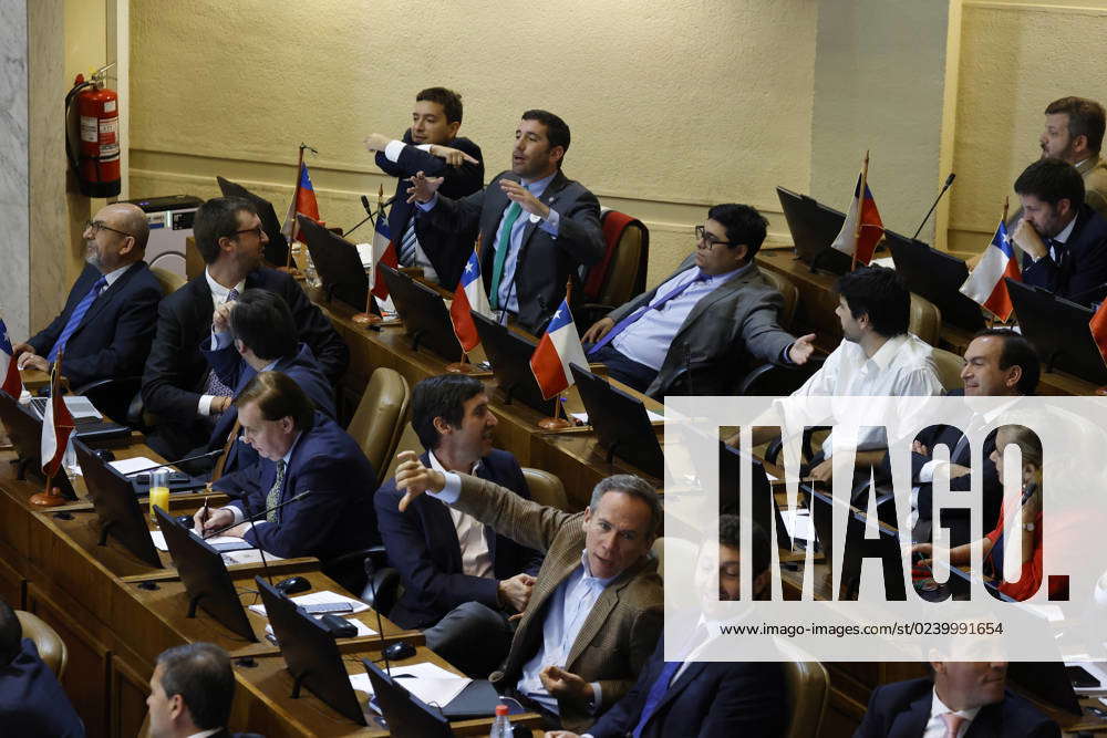 Valparaiso 21 De Marzo De 2023 Diputados De Oposicion Participan De La Sesion De La Camara De Dipu 